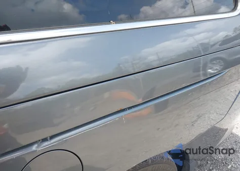 2010 Honda Odyssey Ex-L from USA, damaged, VIN 5FNRL3H76AB010388